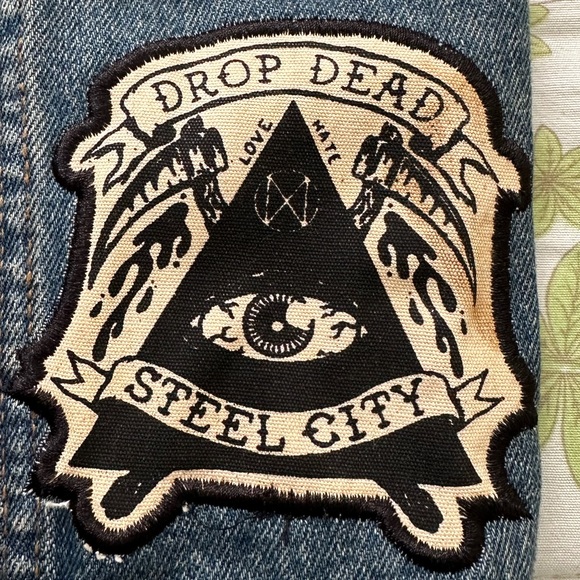 Drop Dead Women’s Denim Vest - Vintage Rare Find! - Picture 11 of 12